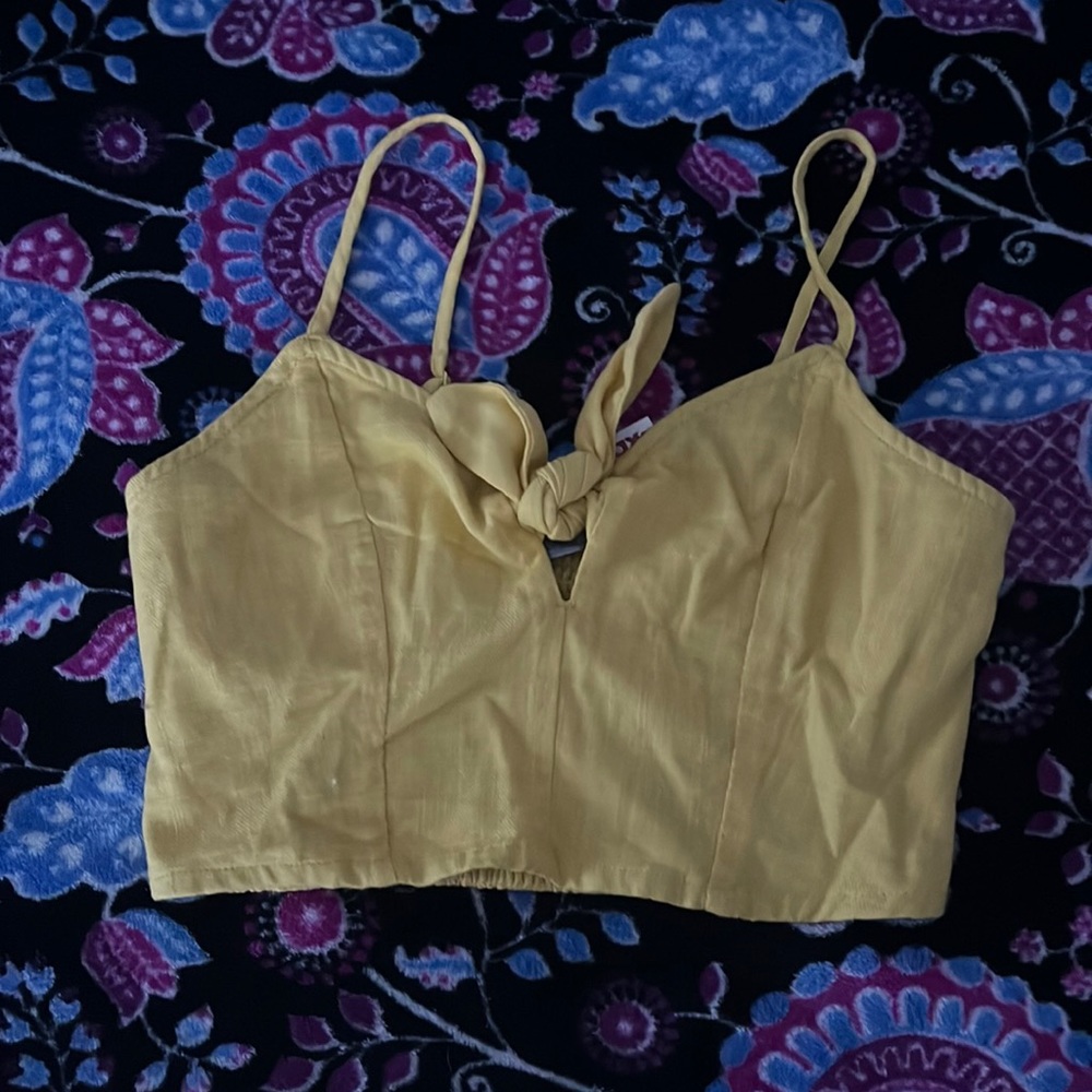 TJ Maxx Yellow Tie Cropped Tank Top Size S